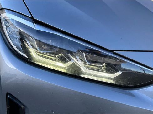 Used 2023 BMW i4 eDrive35 RWD image 29