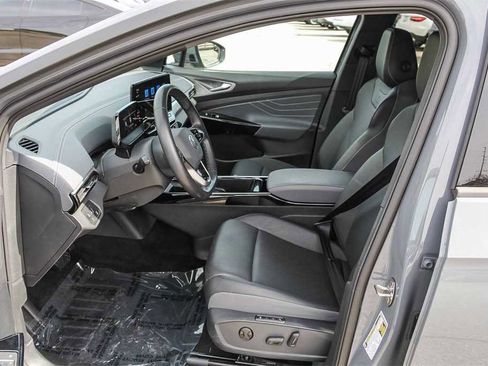 Used 2023 Volkswagen ID.4 Pro S image 19