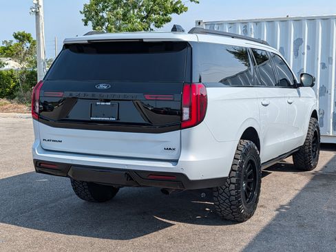 Certified 2025 Ford Expedition Max Platinum w/ Stealth Performance Package AWD/4WD image 4