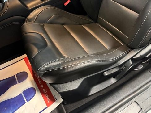 Used 2022 Ford Mustang Mach 1 w/ Mach 1 Handling Package RWD image 16