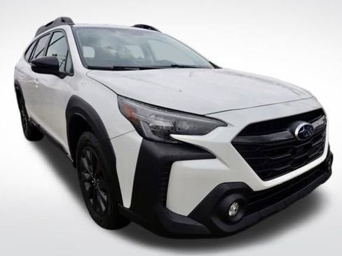 Used 2024 Subaru Outback Onyx Edition image 5