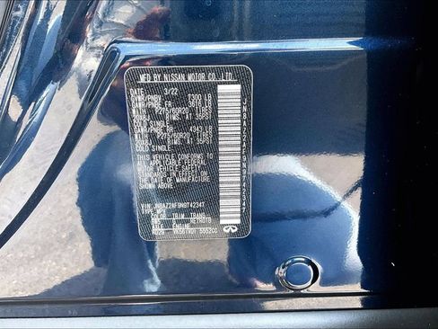 Used 2022 INFINITI QX80 Luxe w/ Cargo Package RWD image 21