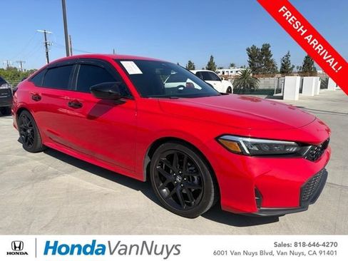 Used 2025 Honda Civic Sport image 1