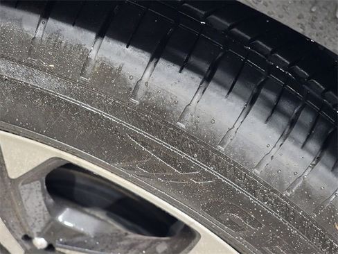 Certified 2025 Subaru Crosstrek 2.0i Premium image 12