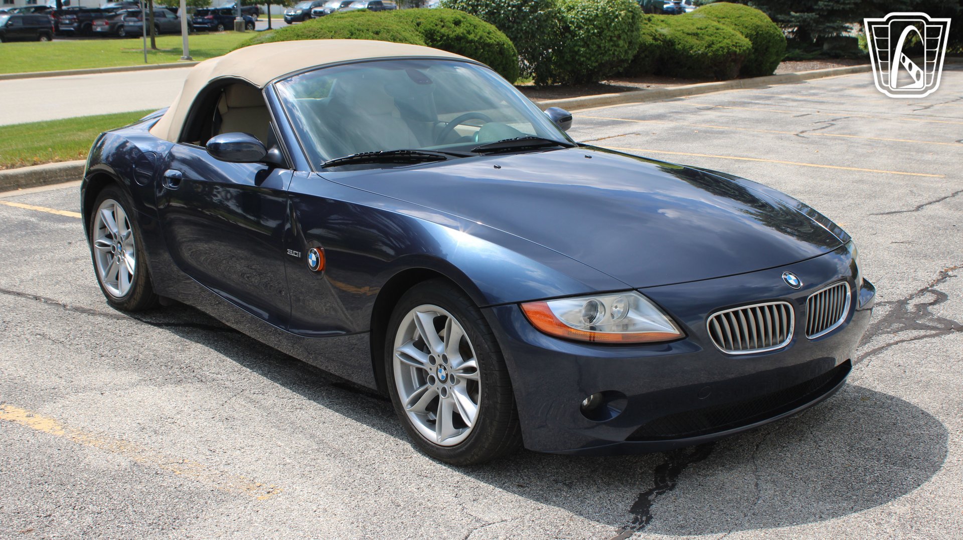 Used 2004 BMW Z4 3.0i RWD image 2