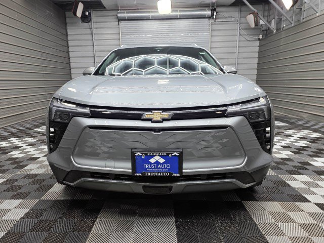 Used 2024 Chevrolet Blazer EV LT AWD/4WD image 4