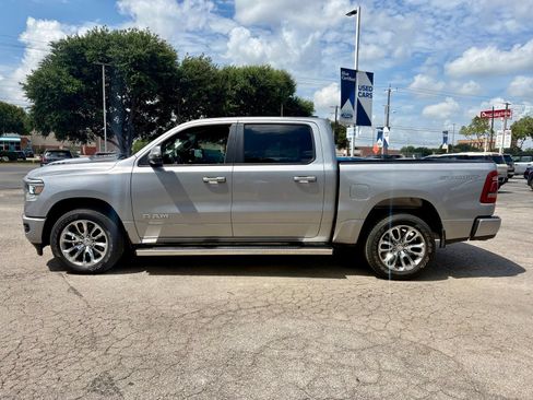Used 2023 RAM 1500 Laramie AWD/4WD image 6