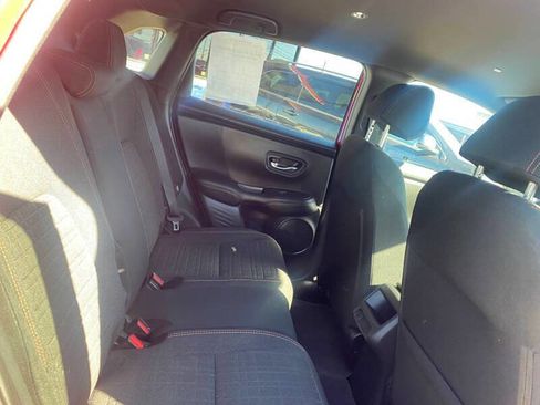 Used 2025 Honda HR-V Sport image 18