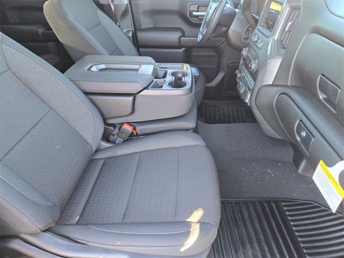 New 2026 Chevrolet Silverado 1500 Custom image 6