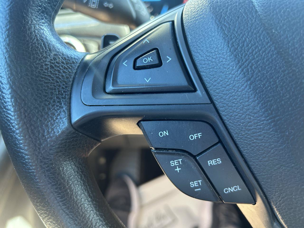 Used 2019 Ford Edge SE AWD/4WD image 17