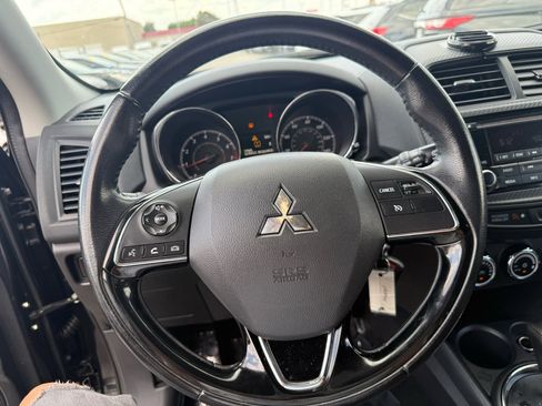 Used 2017 Mitsubishi Outlander Sport LE image 15