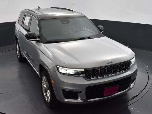 Used 2021 Jeep Grand Cherokee L Summit w/ Luxury Tech Group V image 14
