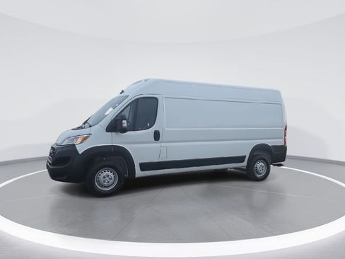 New 2026 RAM ProMaster 2500 w/ Premium Convenience Group image 4