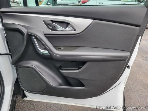 Certified 2023 Chevrolet Blazer LT w/ Convenience Package image 28