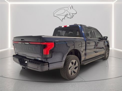 Used 2024 Ford F150 Lightning Lariat AWD/4WD image 6