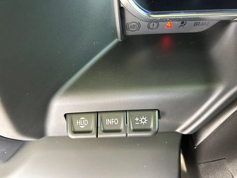 Used 2024 GMC Sierra 1500 AT4 w/ Technology Package AWD/4WD image 24
