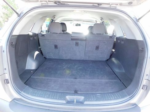 Used 2013 Kia Sorento LX w/ Convenience Pkg FWD image 5