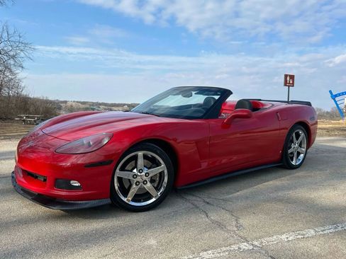 Used 2008 Chevrolet Corvette Convertible RWD image 1