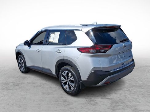 Used 2021 Nissan Rogue SV w/ Premium Package AWD/4WD image 3