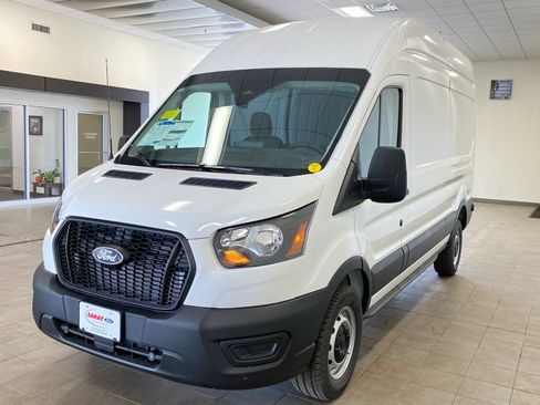 New 2026 Ford Transit 250 148 High Roof image 4