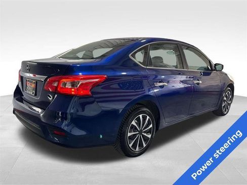 Used 2019 Nissan Sentra S image 5