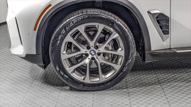 Used 2025 BMW X5 sDrive40i RWD image 36