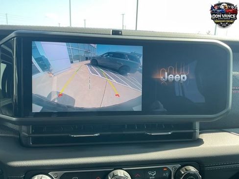 Certified 2025 Jeep Wrangler Unlimited Rubicon AWD/4WD image 20