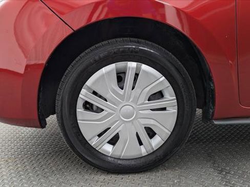 Used 2024 Mitsubishi Mirage ES image 28