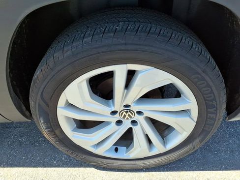 Used 2022 Volkswagen Atlas SE AWD/4WD image 9