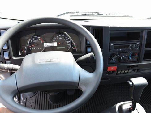 New 2025 Chevrolet Low Cab Forward image 10