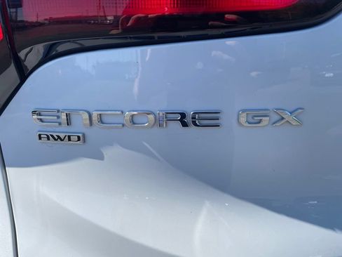 Certified 2024 Buick Encore GX Preferred AWD/4WD image 7