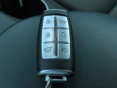 Used 2025 Genesis GV70 2.5T AWD/4WD image 28