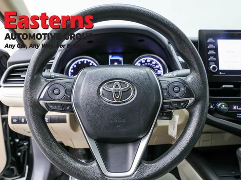 Used 2023 Toyota Camry LE image 10