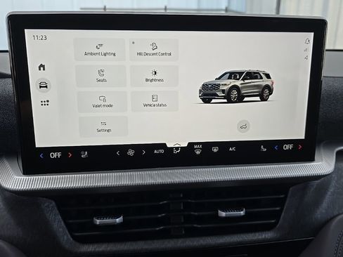 New 2026 Ford Explorer Platinum image 32