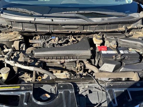 Used 2016 Nissan Rogue SL w/ SL Premium Package image 25