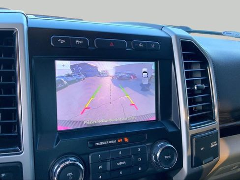 Used 2020 Ford F150 Lariat AWD/4WD image 25