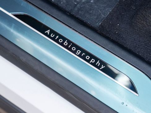 New 2025 Land Rover Range Rover Sport Autobiography image 15