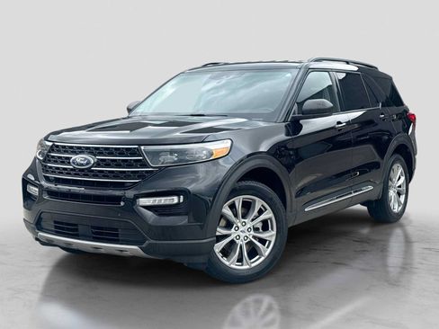 Certified 2023 Ford Explorer XLT w/ Equipment Group 202A AWD/4WD image 1