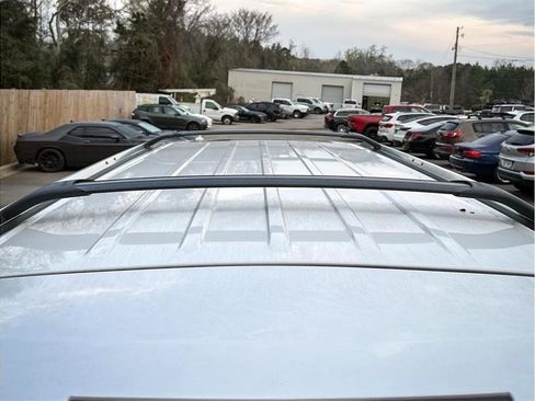 Used 2017 Chevrolet Suburban Premier AWD/4WD image 10