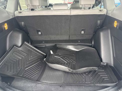 Used 2017 Honda CR-V Touring image 19