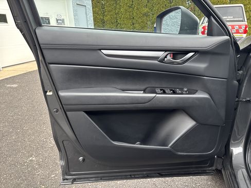 Used 2024 MAZDA CX-5 AWD 2.5 S w/ Select Package image 16