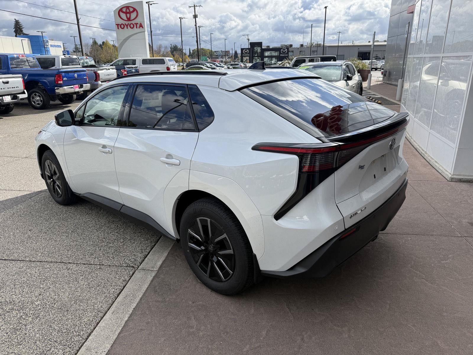 Used 2026 Toyota bZ AWD/4WD image 4