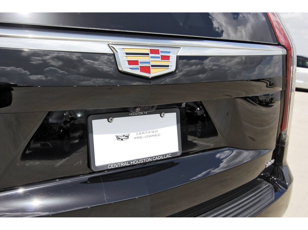 Certified 2023 Cadillac Escalade Premium Luxury AWD/4WD image 31