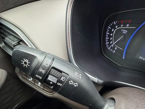 Used 2020 Hyundai Santa Fe SEL AWD/4WD image 23