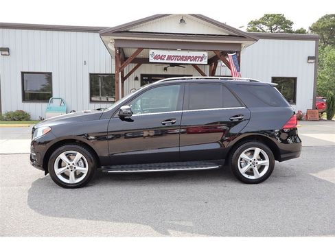 Used 2018 Mercedes-Benz GLE 350 image 2