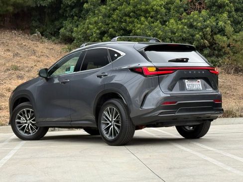Certified 2024 Lexus NX 250 FWD image 2