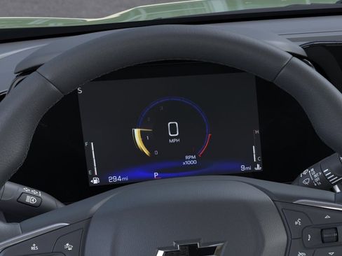 New 2026 Chevrolet Trax ACTIV w/ Sunroof Package FWD image 18