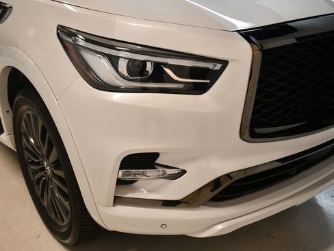 Used 2024 INFINITI QX80 Premium Select w/ Cargo Package image 10