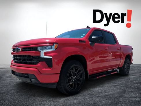 Used 2023 Chevrolet Silverado 1500 RST w/ Z71 Off-Road Package AWD/4WD image 8