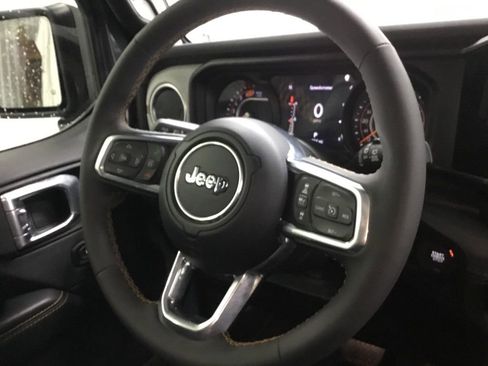 Used 2024 Jeep Wrangler Sahara w/ Technology Group image 37